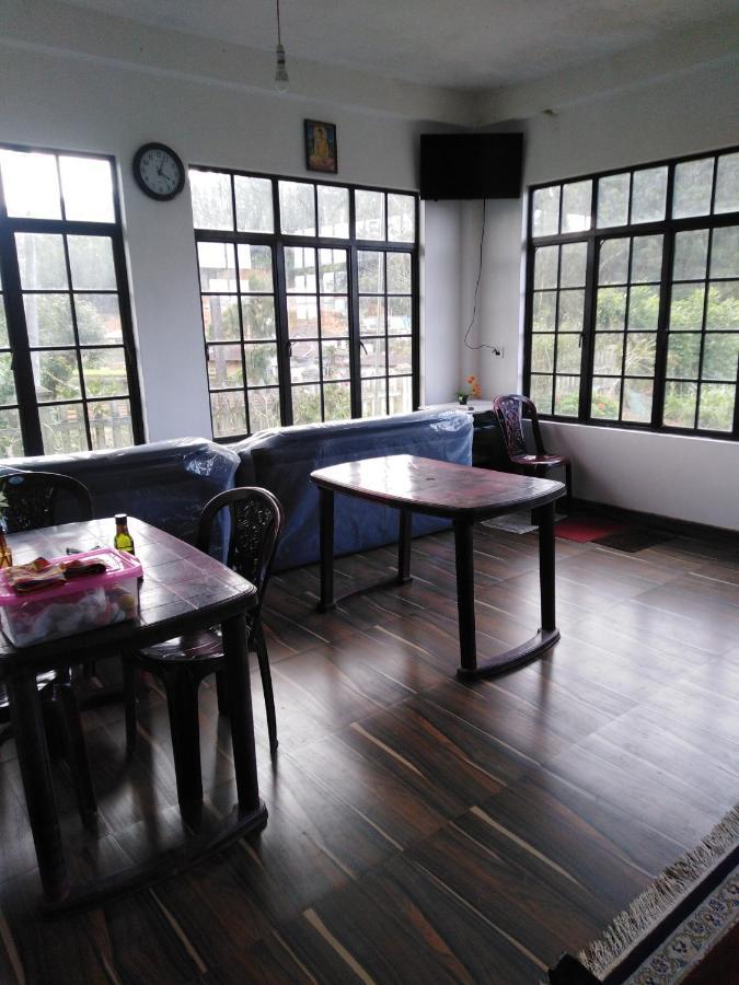 Akiko Rest Hotel Nuwara Eliya Exterior foto
